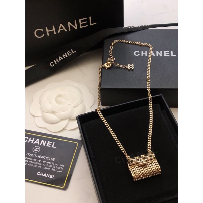 Ch*el brooches